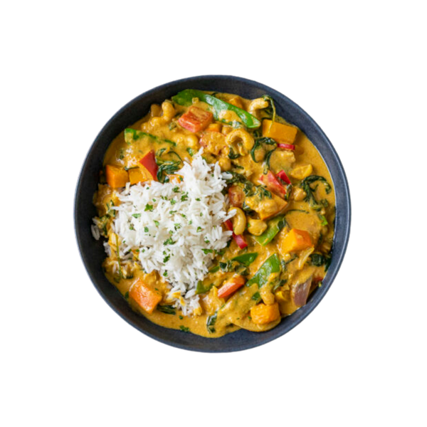 Kürbiscurry mit Spinat, Tomaten und Sprossen mit Reis